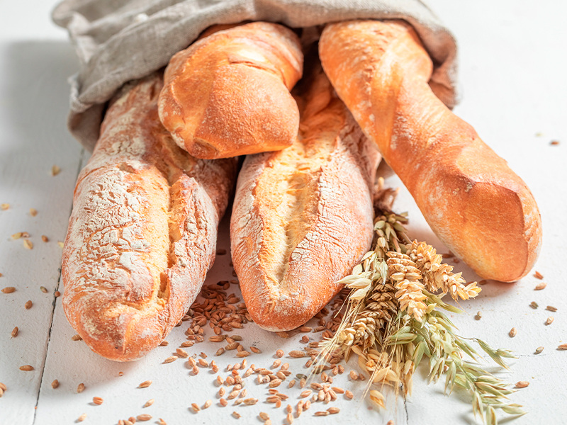 Es uno de los alimentos más icónicos de la cultura culinaria francesa. En particular, la baguette es quizás la variedad más conocida y popular de pan francés, gracias a su…