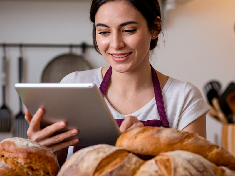 El 2025 será un año emocionante para los panaderos caseros. Con nuevas tendencias emergentes, es el momento perfecto para experimentar y mejorar tus habilidades. Aquí te dejamos las principales tendencias…