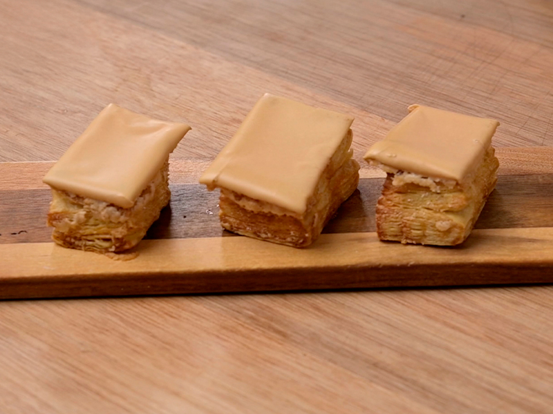 condes-pan-delicioso-receta El “conde” es una pieza tradicional de la panadería mexicana, especialmente reconocida en el centro y occidente del país. Aunque no es tan famoso como las conchas o las campechanas,…